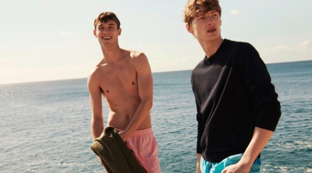 Kit & Braien Tackle an Early Summer in Massimo Dutti Swimwear Kit & Braien Tackle an Early Summer in Massimo Dutti Swimwear