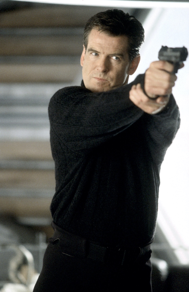 Pierce Brosnan Die Another Day James Bond Black Cashmere Sweater 2002