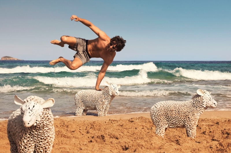 James Crabtree sports merino wool swim shorts from the Vilebrequin x The Woolmark Company collection. » Vilebrequin Launches Capsule with The Woolmark Company James Crabtree sports merino wool swim shorts from the Vilebrequin x The Woolmark Company collection.