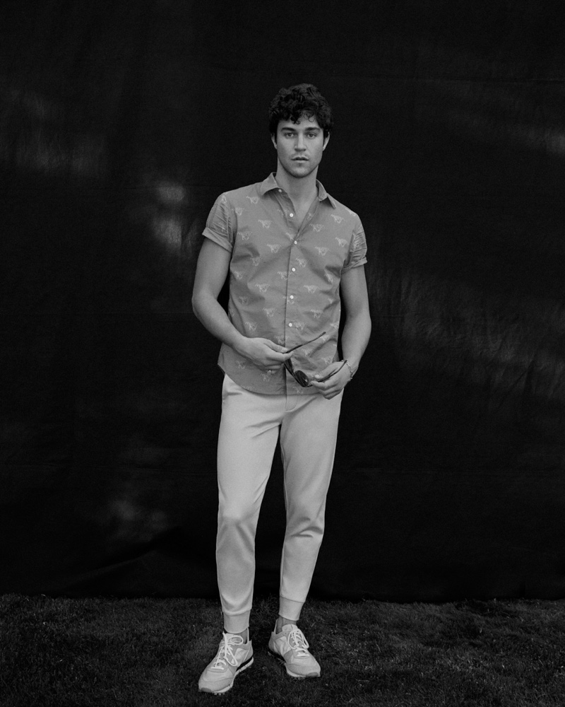 Bonobos Spring 2022 Campaign 009