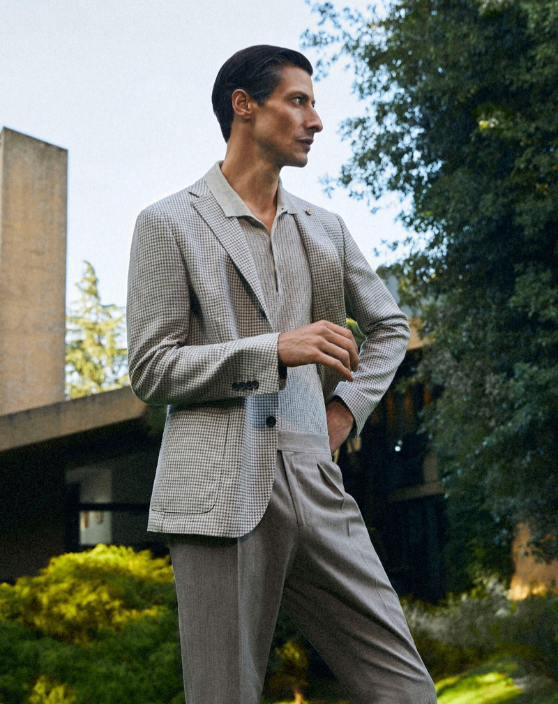 Corneliani Campaign Spring Summer 2022 009