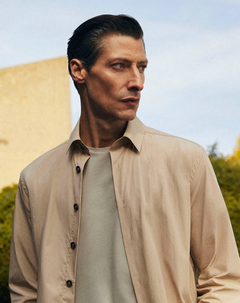 Corneliani Campaign Spring Summer 2022 019