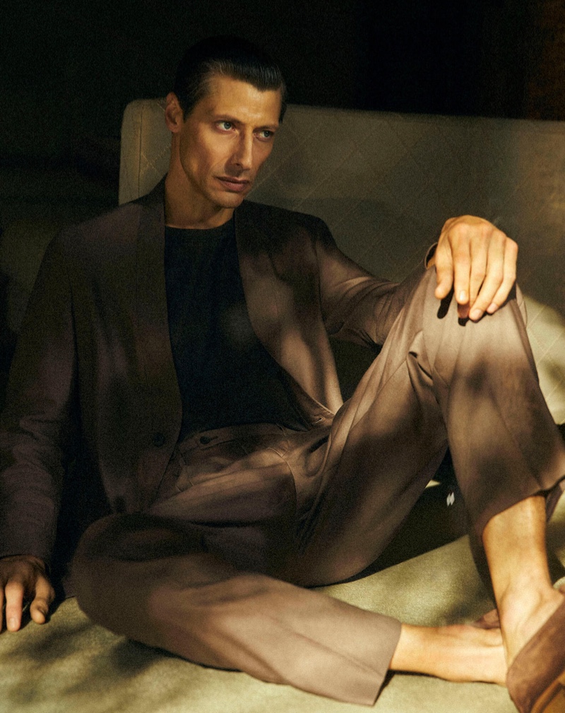 Corneliani Campaign Spring Summer 2022 020