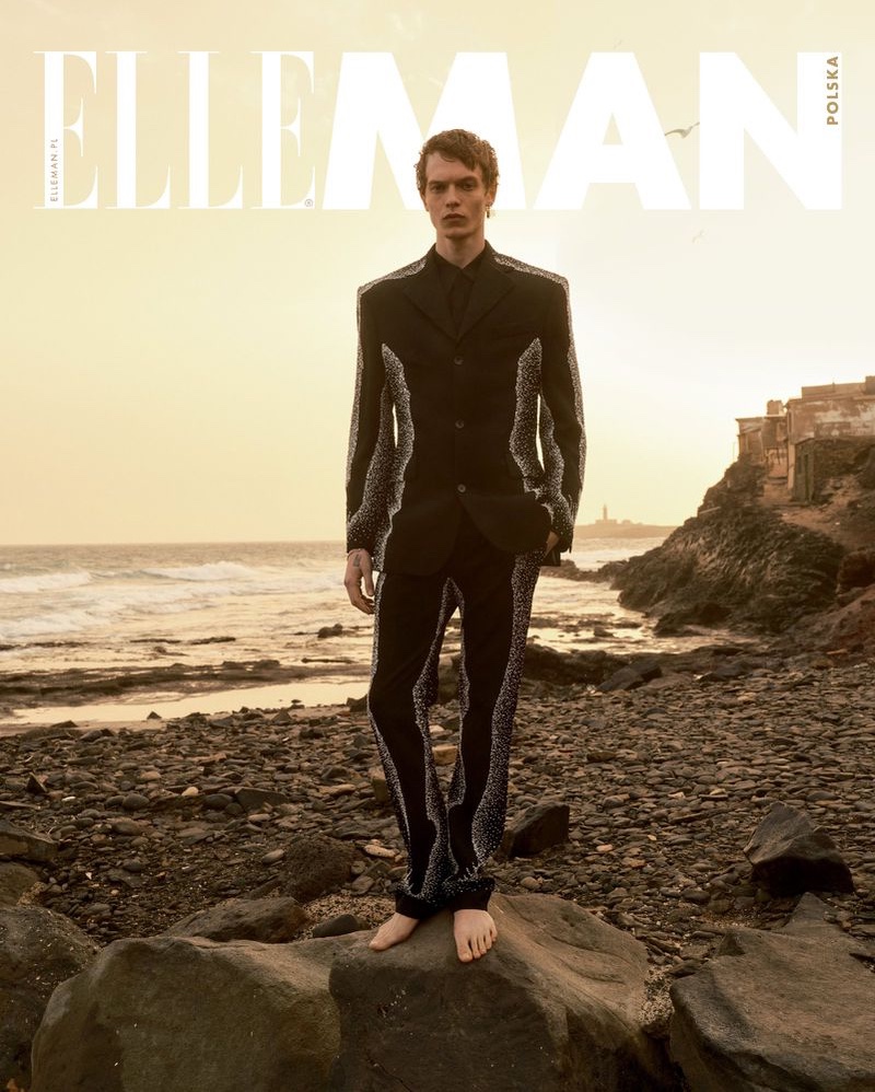 Dan Rogers 2022 Elle Man Poland Cover