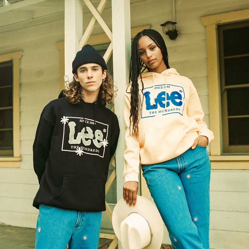 Lee x The Hundreds Capsule Collection Spring 2022 » Lee x The Hundreds Capsule Makes a Spring Statement with Wildflowers Lee x The Hundreds Capsule Collection Spring 2022