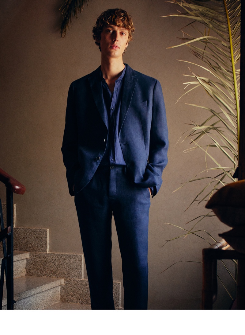 Leon Dame Model 2022 Massimo Dutti Editorial 013