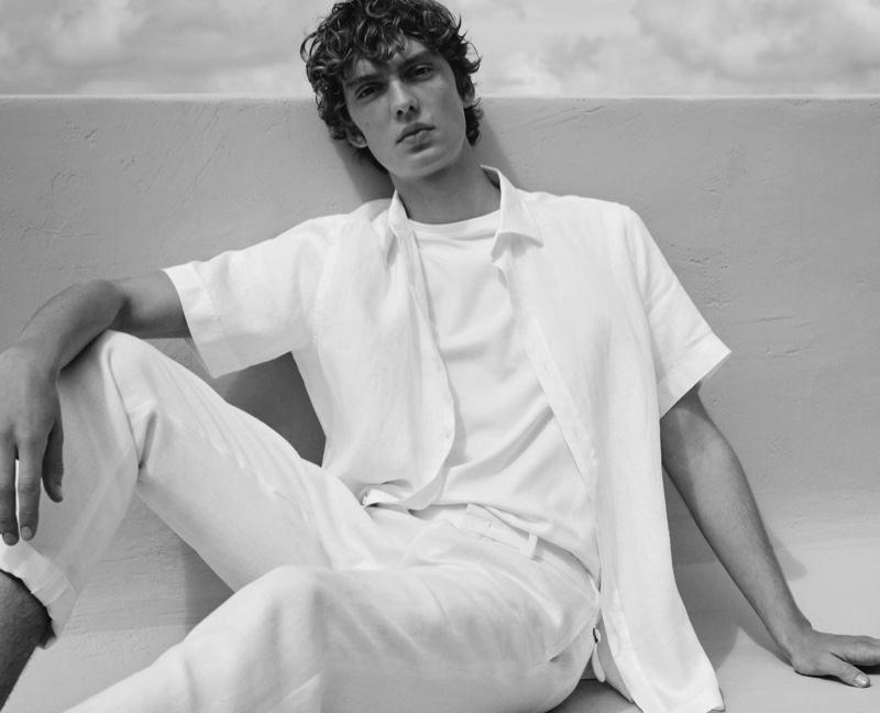 Leon Dame Model 2022 Massimo Dutti Editorial 018