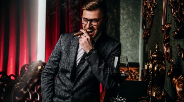An Expert's Guide to Choosing the Perfect Cigar Man Smoking Cigar