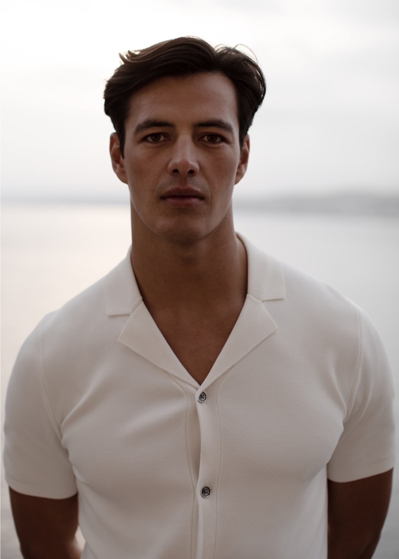 REISS Campaign Men Summer 2022 Polo Harry Gozzett Model