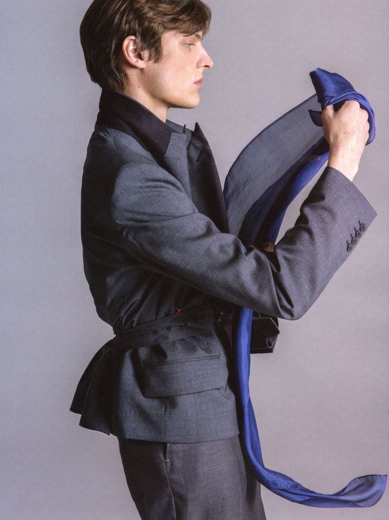 » Valentin Caron is a Sleek Style Muse in Numéro Homme Valentin Caron Model Numero Homme Editorial 2022 012