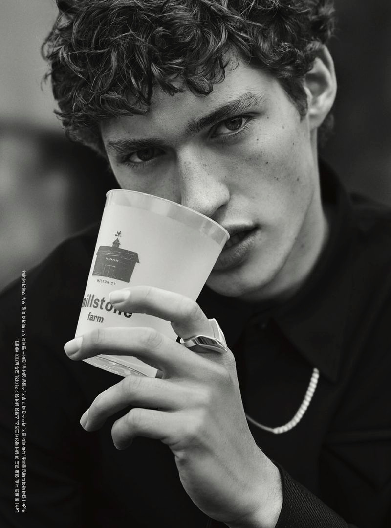 Valentin Humbroich Model 2022 GQ Korea Editorial 007