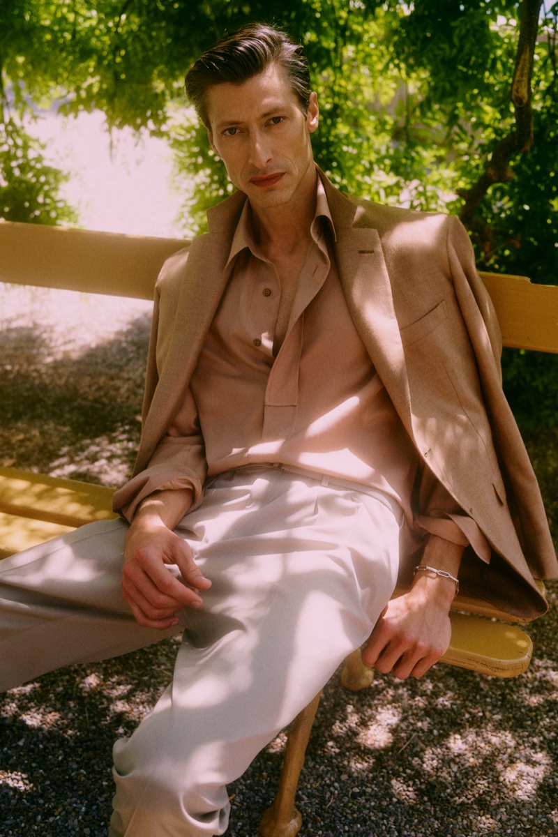 Brioni Celebrates 'Eternal Beauty' for Spring '23 Collection