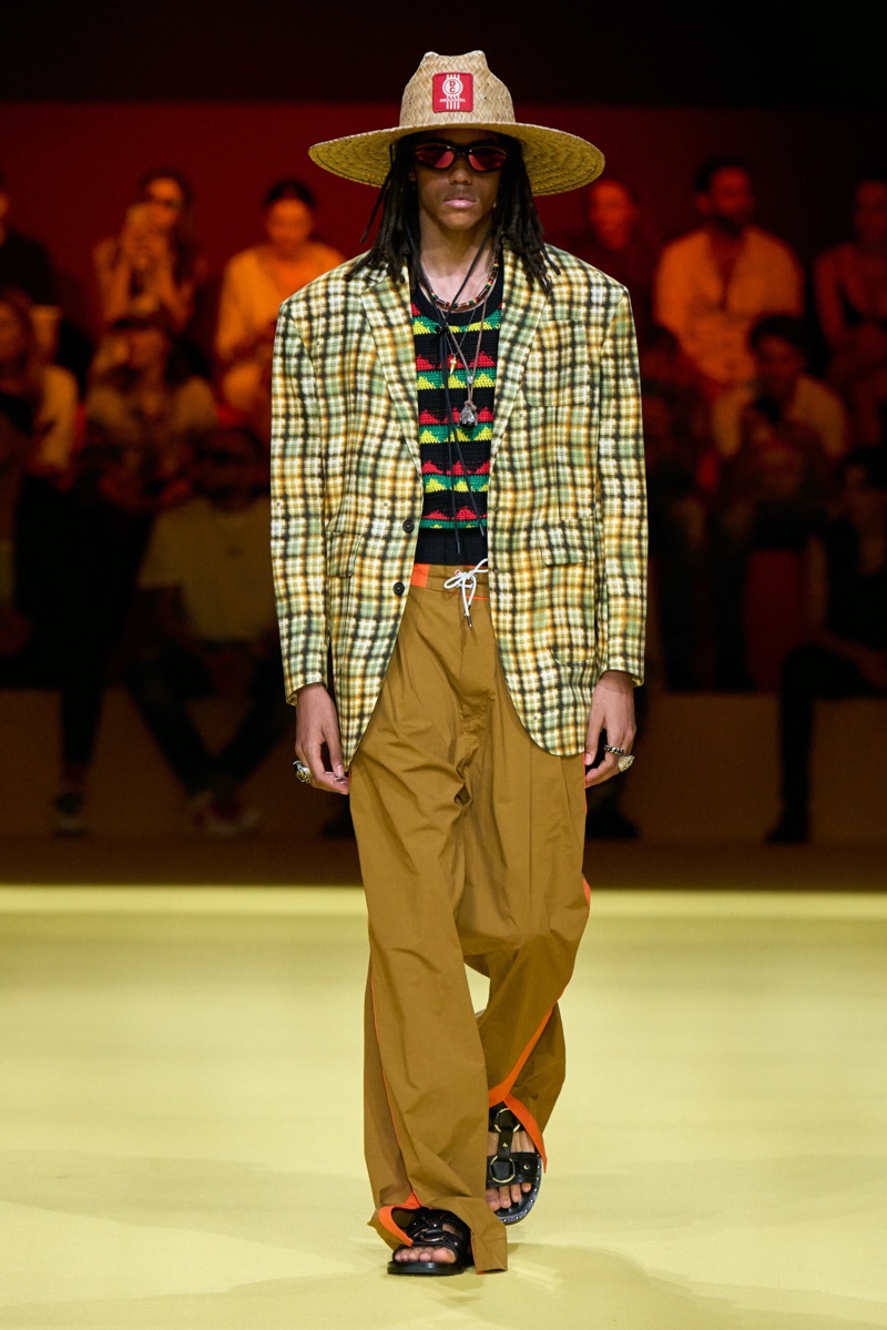 Dsquared2 Collection Men Spring Summer 2023 006