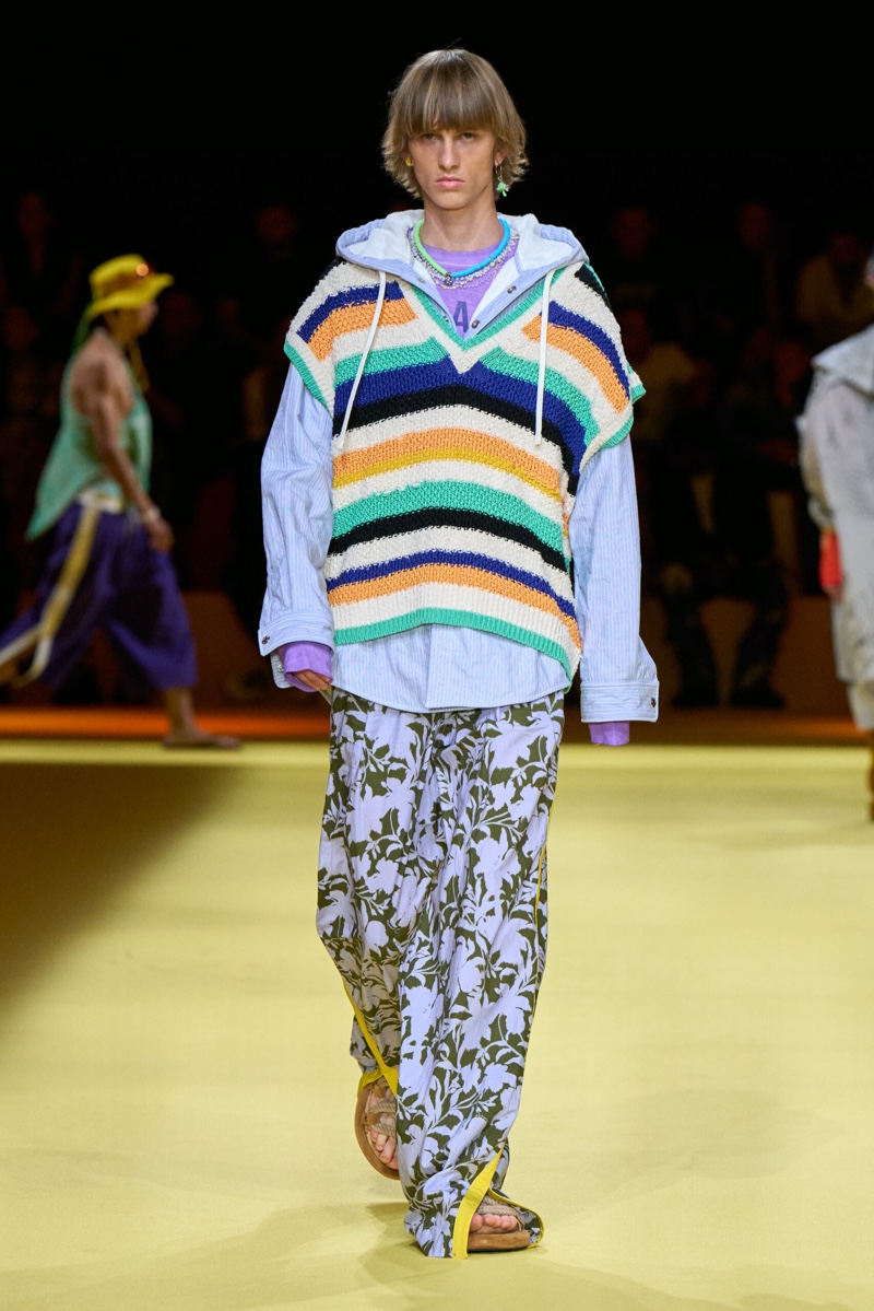 Dsquared2 Collection Men Spring Summer 2023 033