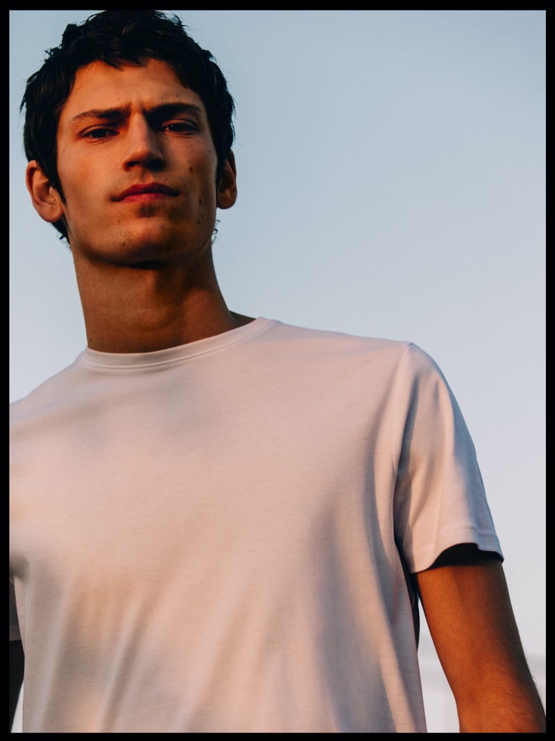 Justin Eric Martin 2022 Massimo Dutti Men Editorial 006