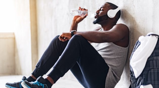 How to Buy Clothing for the Gym & After Man Workout Clothes