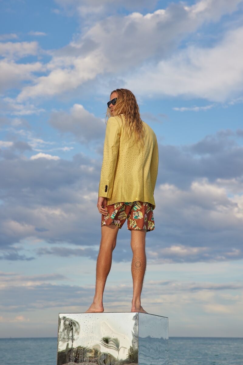The Palm Springs x Vilebrequin collaboration makes a case for brown with its 3D monogram swim trunks. » Palm Angels Returns for New Vilebrequin Beach Collection The Palm Springs x Vilebrequin collaboration makes a case for brown with its 3D monogram swim trunks.