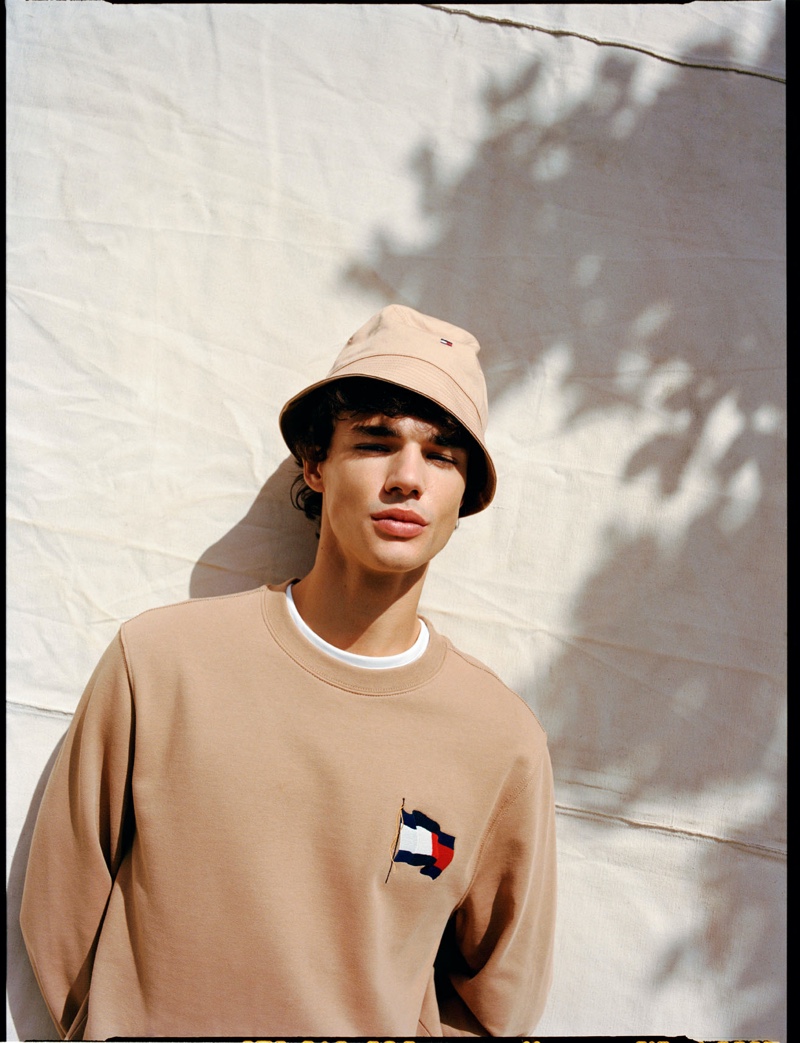 Tommy Hilfiger Men Summer 2022 Fernando Lindez Model - The Fashionisto