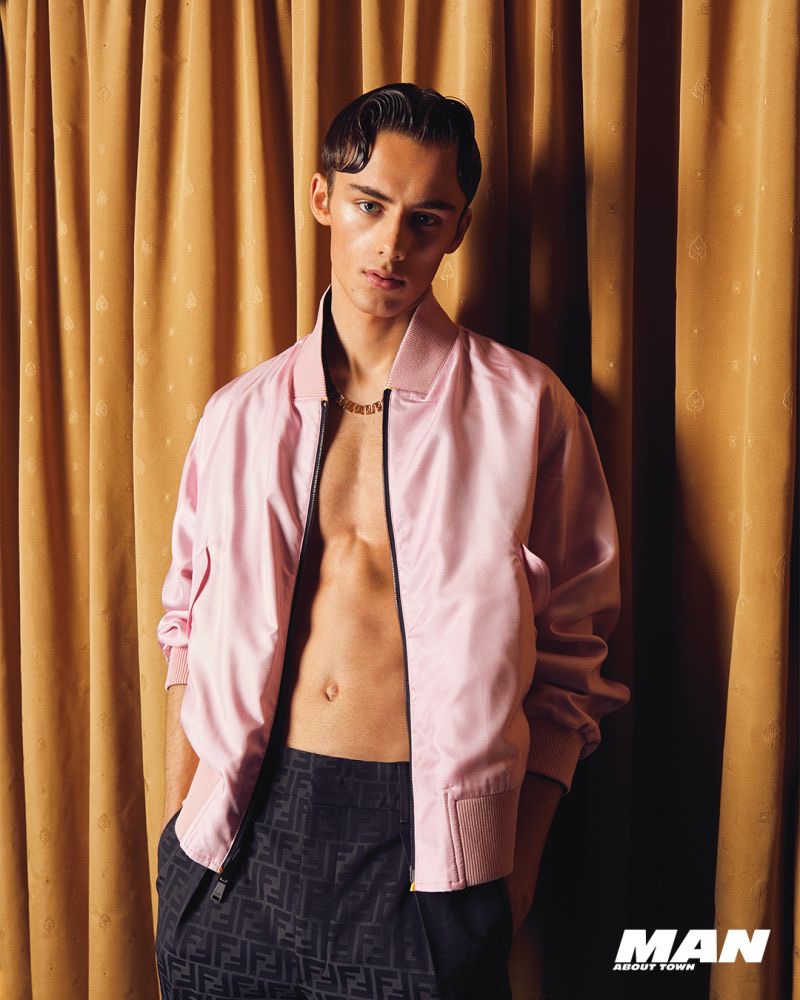 » William Franklyn-Miller Rocks Fendace for Man About Town William Franklyn Miller 2022 Man About Town 002