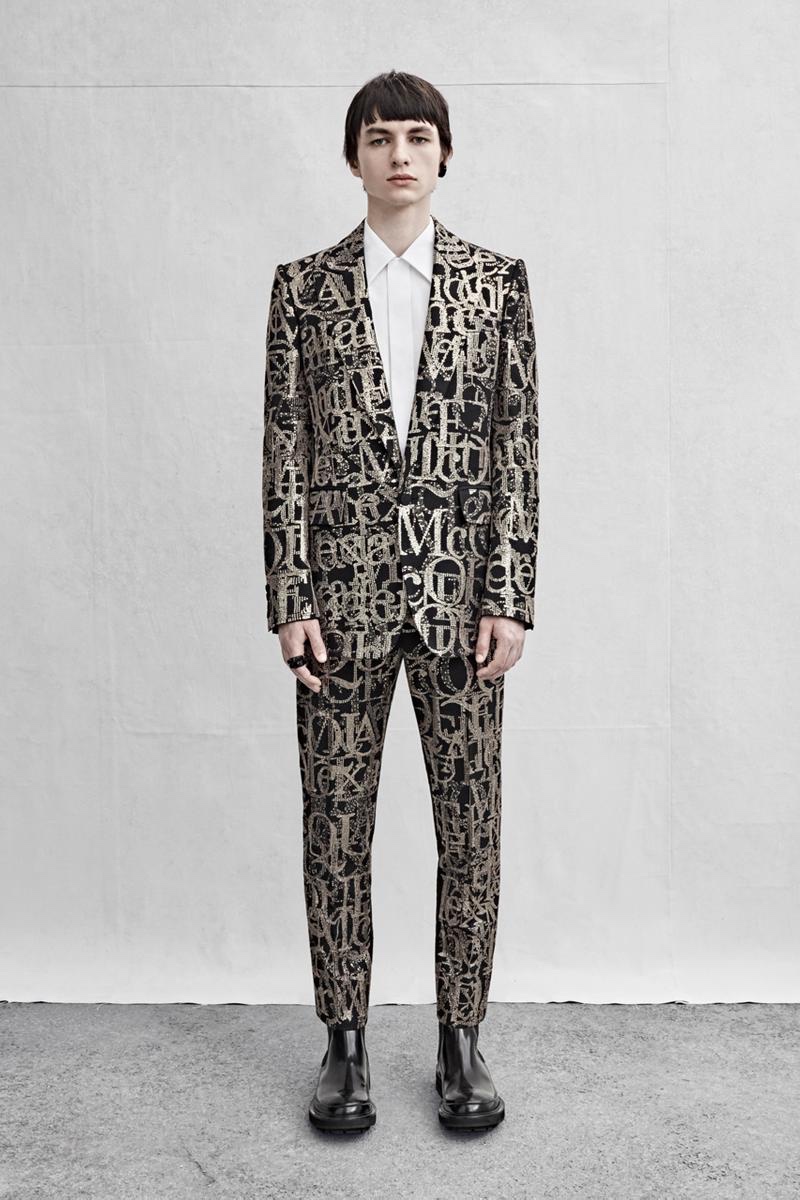 Alexander McQueen Collection Men Spring Summer 2023 Lookbook 017