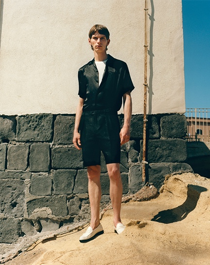 Erik Van Gils 2022 MatchesFashion 003