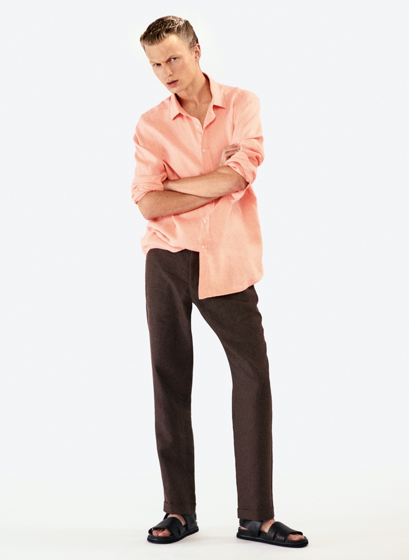 » Jonas Glöer Models 'Chroma' Style for Massimo Dutti Jonas Gloer Model Massimo Dutti 2022 Chroma Editorial 006