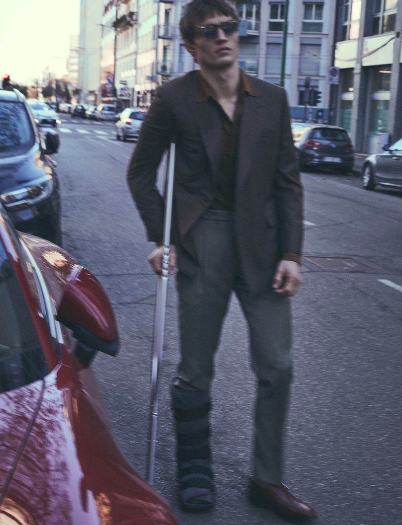 » Julian Schneyder Takes It Easy with Man About Town Julian Schneyder Model Editorial 2022 Man About Town 008