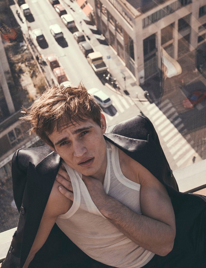 Julian Schneyder Model Editorial 2022 Man About Town 011