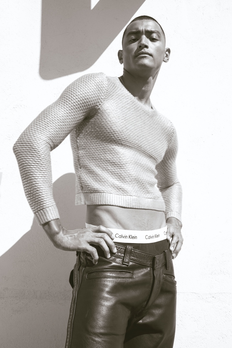 Luiz wears underwear Calvin Klein, sweater and leather pants stylist's own.