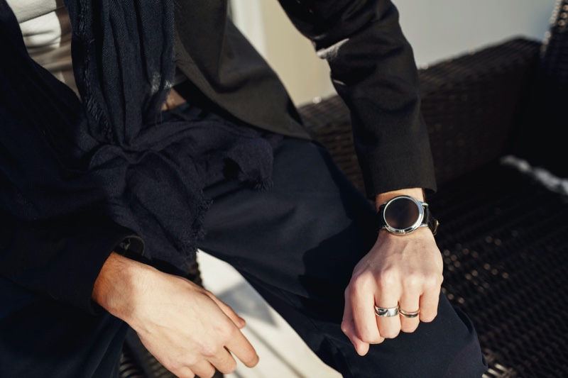 Man Wearing Watch Silver Ring » How to Style Silver Jewelry This Summer Man Wearing Watch Silver Ring