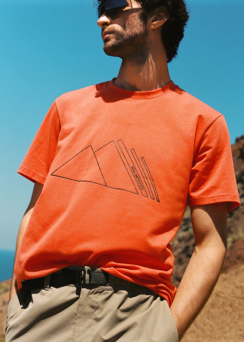 Matthew Bell Model Mango Man Improved Collection 2022 Orange T-shirt » Matthew Bell Gets Active in Mango Man Improved Matthew Bell Model Mango Man Improved Collection 2022 Orange T-shirt