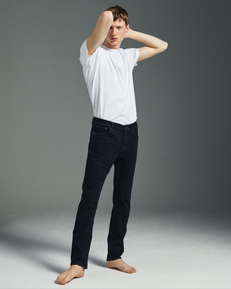 Braien Vaiksaar Model Massimo Dutti Slim-fit Jeans Dark Indigo Wash