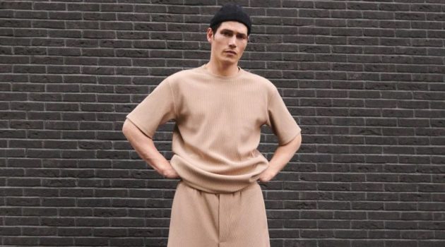 Sam Way Embraces Sporty Casual Style in New Reserved Arrivals Sam Way Model Reserved Men CO-ORD Ribbed T-shirt Shorts Set
