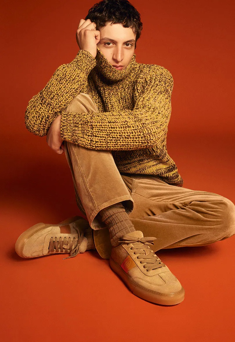 Takfarines Bengana Model Tod's Campaign Men Pre-fall 2022 » The Great Escape: Ludwig & Takfarines Front Tod's Pre-fall '22 Campaign Takfarines Bengana Model Tod's Campaign Men Pre-fall 2022