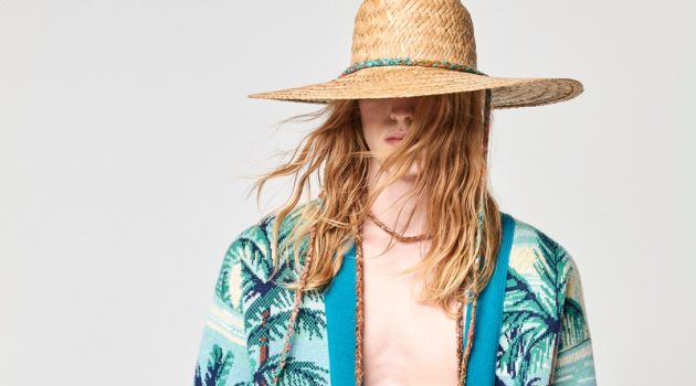 Alanui Heads to Palm Springs for Spring '23 Collection Alanui Heads to Palm Springs for Spring '23 Collection