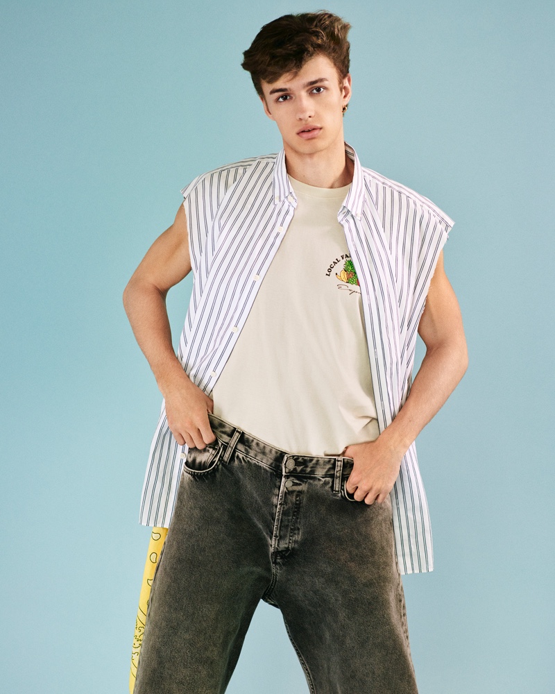 Ondrej Mokoš Model Esprit Campaign Denim Fall 2022 » Let Loose: Esprit Spotlights Denim for Fall '22 Campaign Ondrej Mokoš Model Esprit Campaign Denim Fall 2022