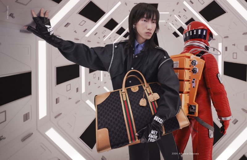 Gucci Campaign Men Fall 2022 Cloud Shen Model 2001 A Space Odyssey » Gucci Invades the World of Stanley Kubrick Gucci Campaign Men Fall 2022 Cloud Shen Model 2001 A Space Odyssey
