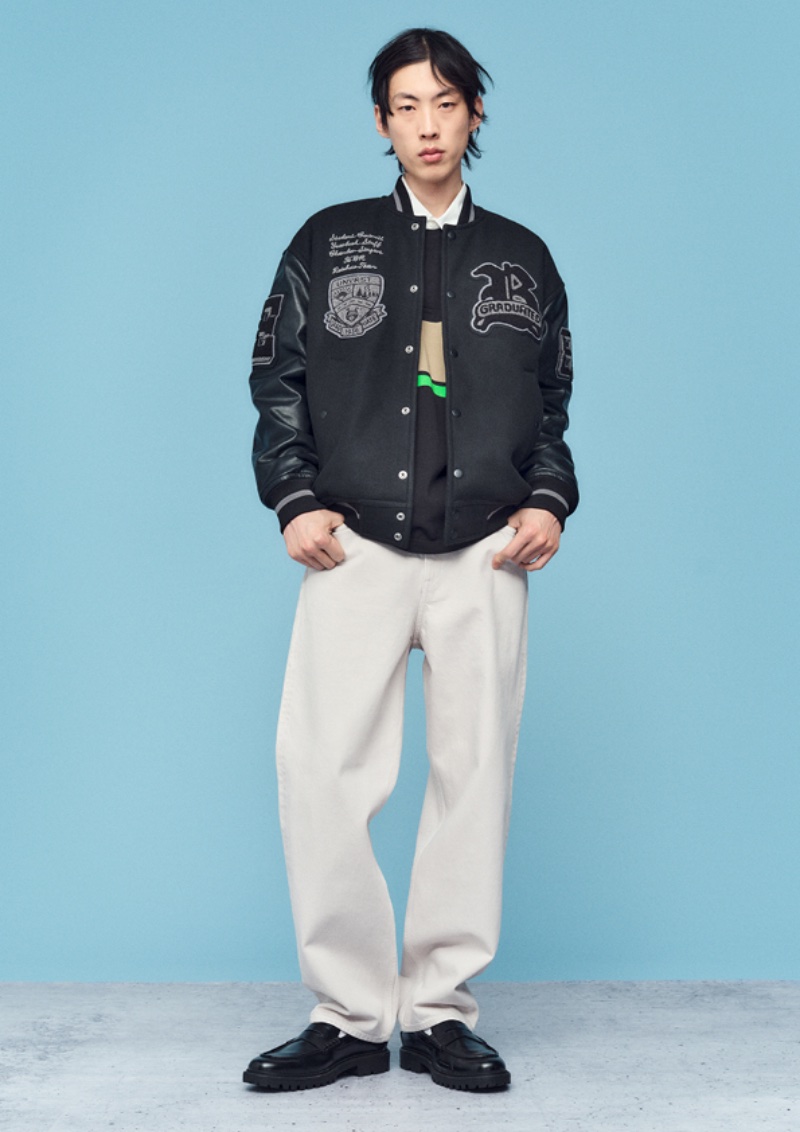 H&M Man Street Style Fall 2022 Trend Tae Meen Kim Model » H&M Man Details the Fall '22 Trends H&M Man Street Style Fall 2022 Trend Tae Meen Kim Model