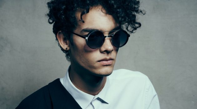 Why You Should Consider Purchasing Customized Sunglasses Male Model Round Sunglasses