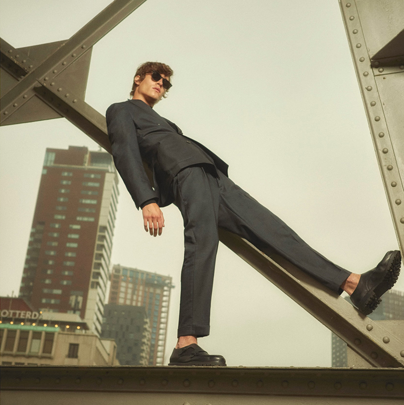 Massimo Dutti Men 2022 Editorial Liam Kelly 003