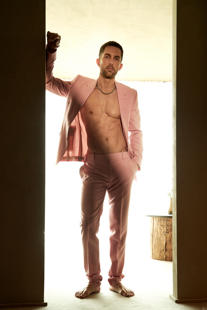 » Tobias Models Head-turning Looks for The Rakish Gent Tobias Sorensen Model 2022 Editorial The Rakish Gent 004