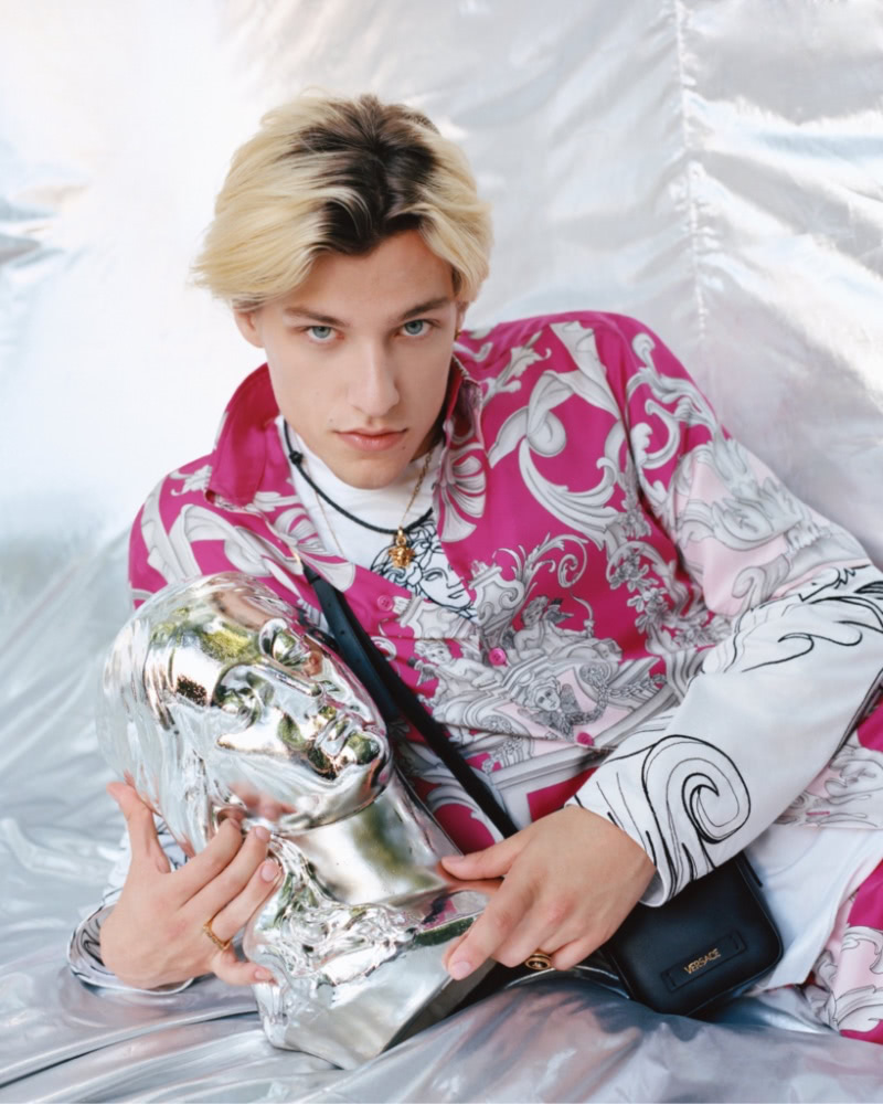 Jake Bongiovi Versace Campaign Men Pre-fall 2022 » Jake Bongiovi & Adamu Bulus Star in Versace Campaign Jake Bongiovi Versace Campaign Men Pre-fall 2022