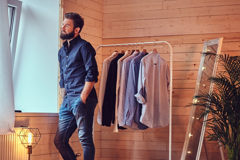 Man Shirt Jeans » What Are the Pros & Cons of Wearing Polyester? Man Shirt Jeans