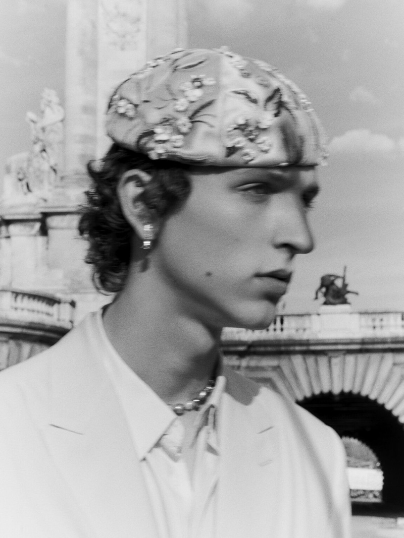 » Past Meets Present for Dior Men This Autumn Dior Magazine Editorial 2022 Men 009