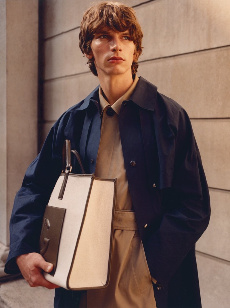 Harrods Men's Outerwear 2022 Erik van Gils Model Trench Coat » Harrods Proposes 3 Key Coat Styles Harrods Men's Outerwear 2022 Erik van Gils Model Trench Coat