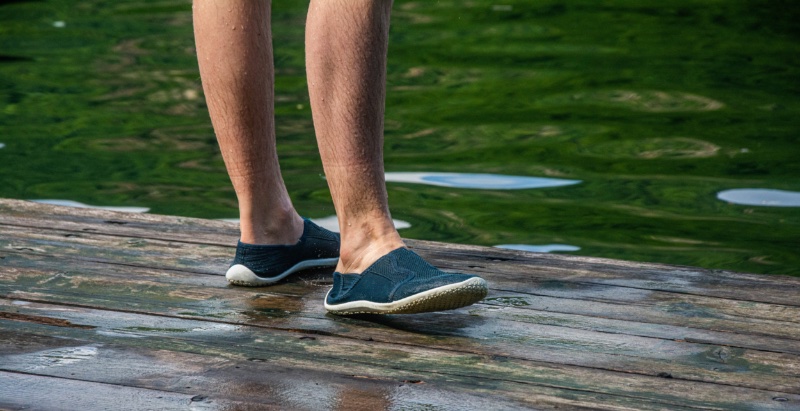 Man Water Shoes