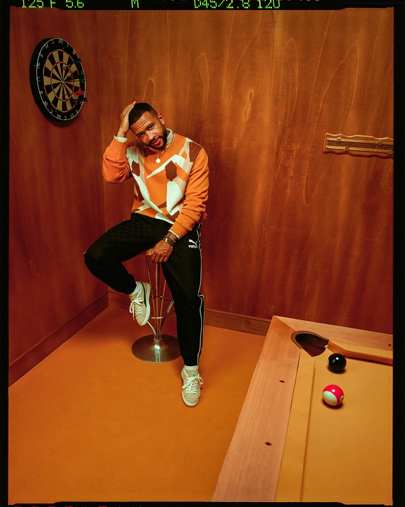 PUMA Players' Lounge Collection 2022 Memphis Depay Orange Sweater