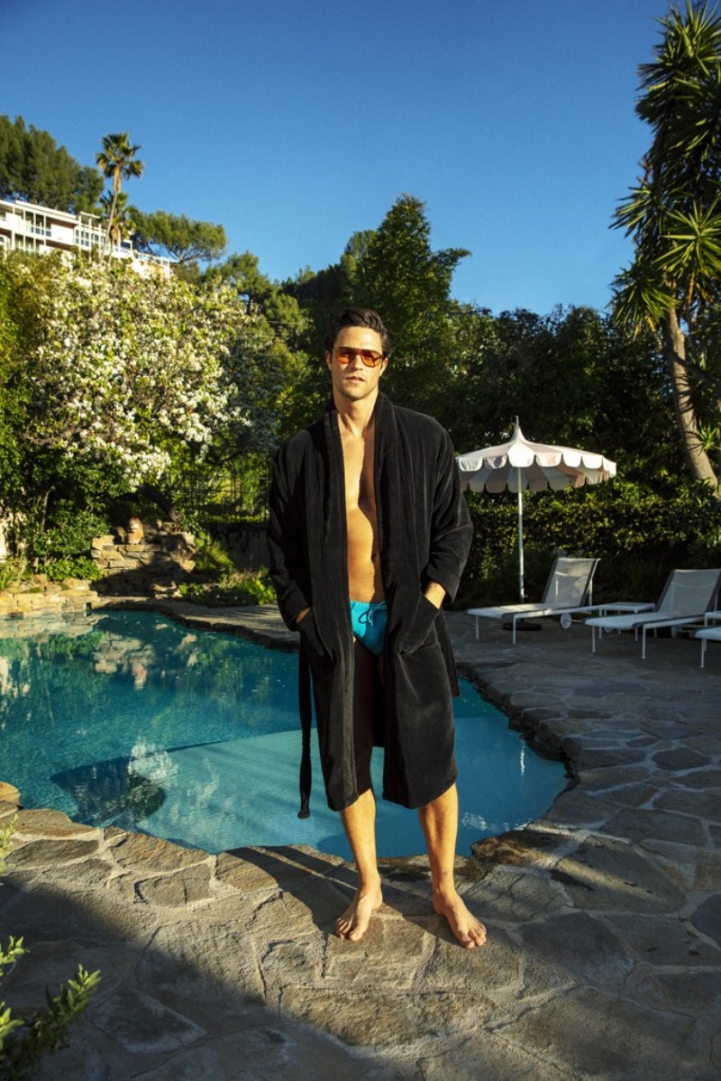 Miles McMillan Spends a Relaxing Day with Les Hommes Publics