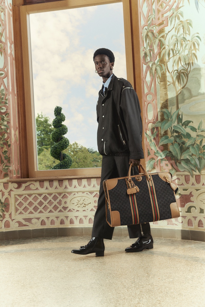 Mytheresa Men Exquisite Gucci Collection Fall 2022 Ibrahima Tall Model Oversized Duffle