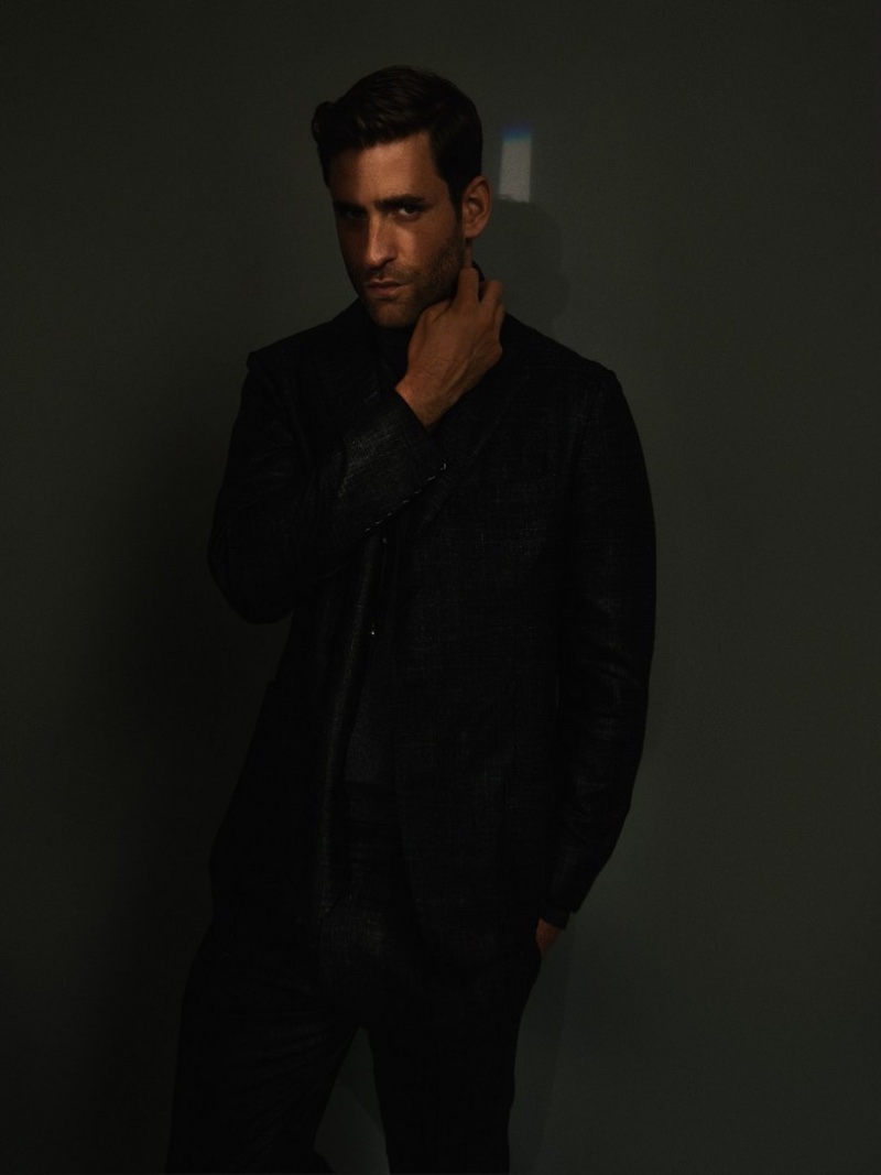 Oliver Jackson-Cohen Photo Schön! 2022 » Oliver Jackson-Cohen Talks Recent Projects with Schön! Oliver Jackson-Cohen Photo Schön! 2022